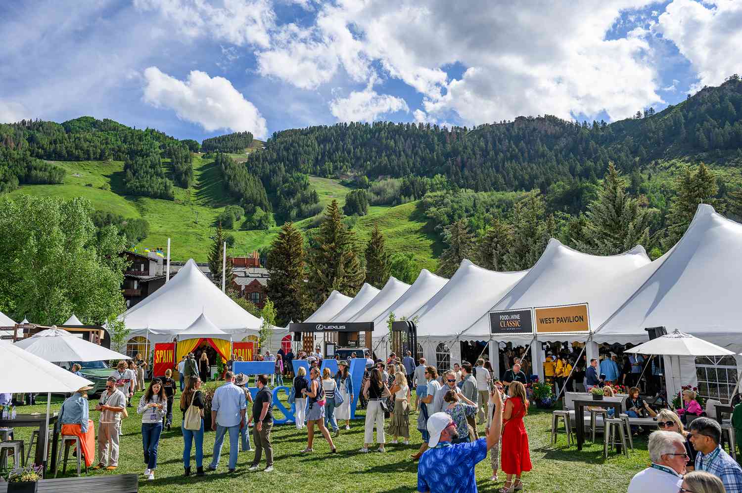 TAL-food-wine-classic-FWCLASSIC0125-b320187937374f8abcf2c4179fad2c4a